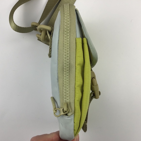 Lululemon Crossbody Bag - Picture 14 of 16